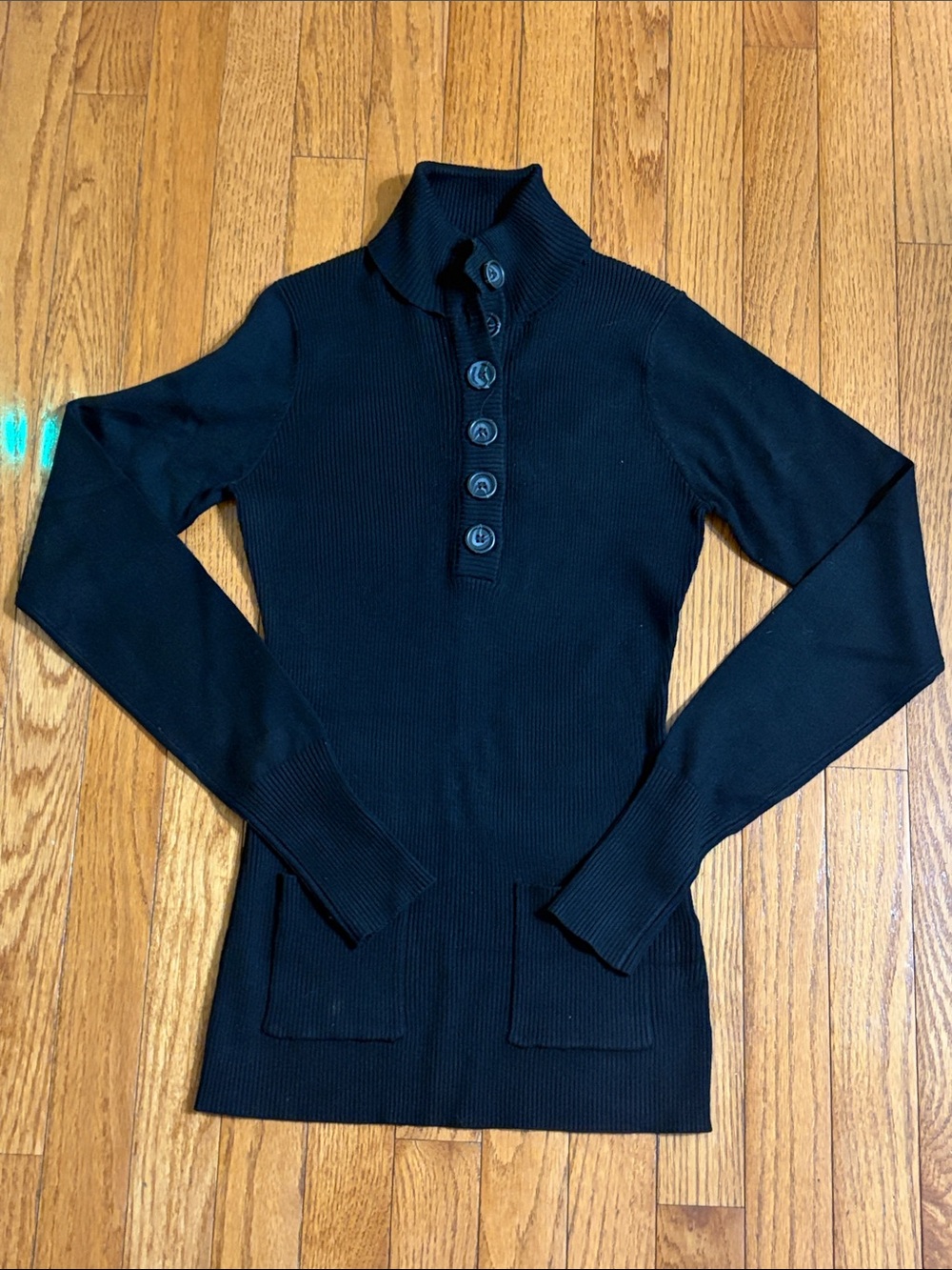 Women's Black Ribbed Button-Front Long Sleeve Polo Top